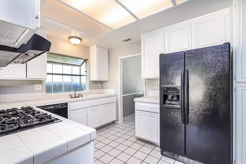 42454 61st St W, Lancaster, CA 93536 photo 8