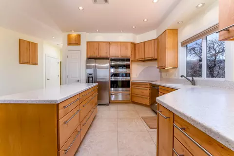 19428 Adalante Ct, Tehachapi, CA 93561 photo 12
