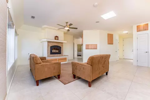 19428 Adalante Ct, Tehachapi, CA 93561 photo 8