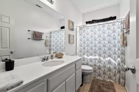 43137 Carpenter Dr, Lancaster, CA 93535 photo 8