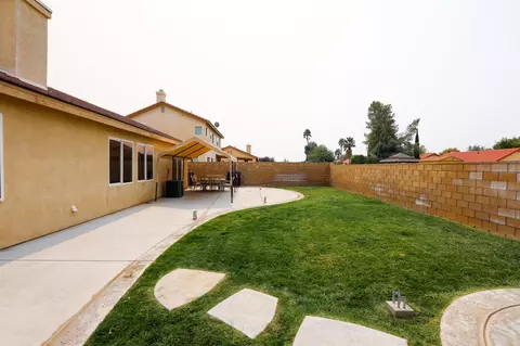 43137 Carpenter Dr, Lancaster, CA 93535 photo 14