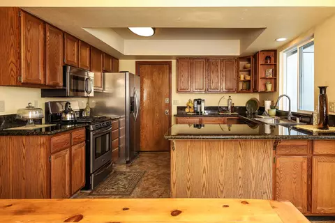 21831 Mid Way, Tehachapi, CA 93561 photo 11