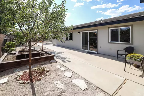 21831 Mid Way, Tehachapi, CA 93561 photo 17