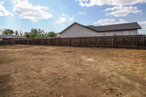 21831 Mid Way, Tehachapi, CA 93561 photo 26