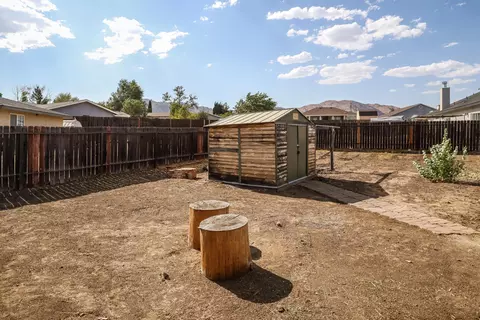 21831 Mid Way, Tehachapi, CA 93561 photo 22