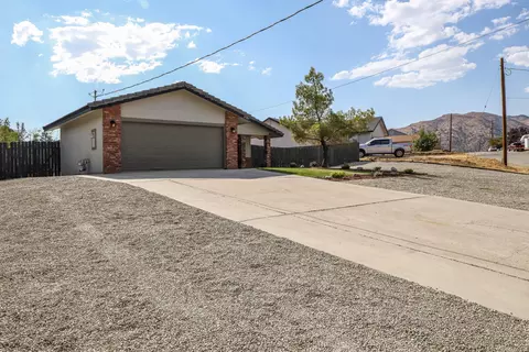 21831 Mid Way, Tehachapi, CA 93561 photo 6