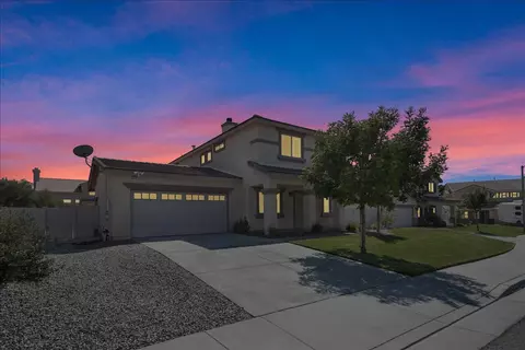 5434 Laurel Ave, Palmdale, CA 93552 photo 2
