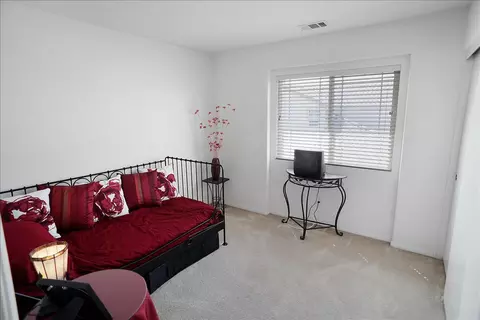 5434 Laurel Ave, Palmdale, CA 93552 photo 12