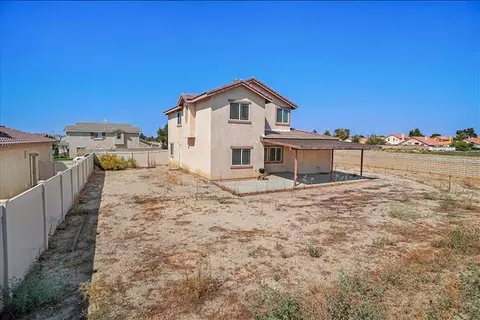 5434 Laurel Ave, Palmdale, CA 93552 photo 17