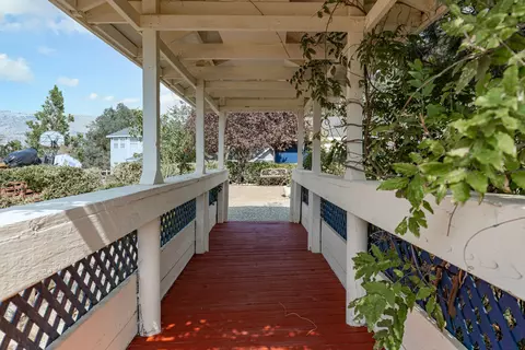 22940 Rim Way, Tehachapi, CA 93561 photo 3