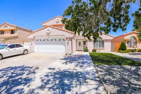 44922 E 11th Street St, Lancaster, CA 93535 photo 1