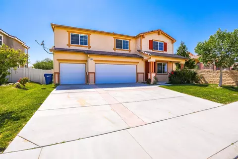 37823 E 42nd St, Palmdale, CA 93552 photo 2
