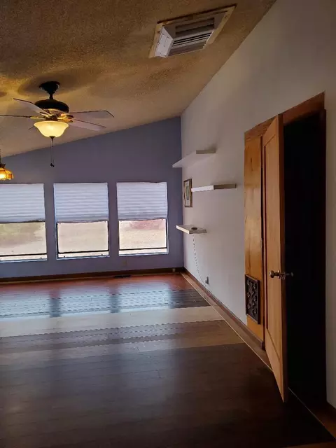 25363 Kargat St, Lancaster, CA 93536 photo 15