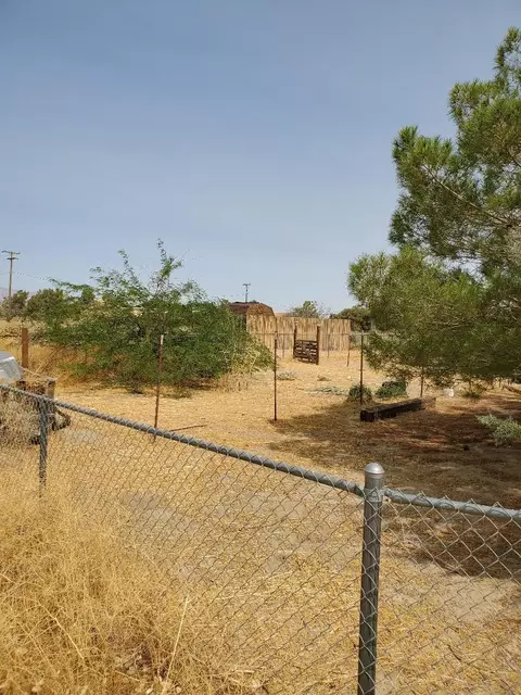 25363 Kargat St, Lancaster, CA 93536 photo 56