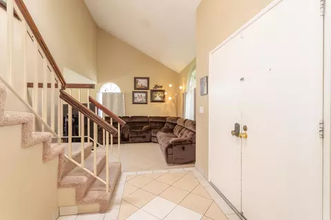 44015 Sorrell Ln, Lancaster, CA 93535 photo 5