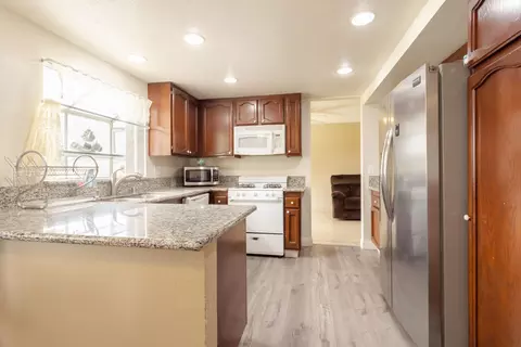 44015 Sorrell Ln, Lancaster, CA 93535 photo 10