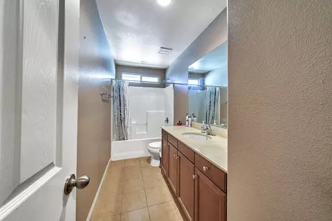 2102 E Jenner St, Lancaster, CA 93535 photo 32
