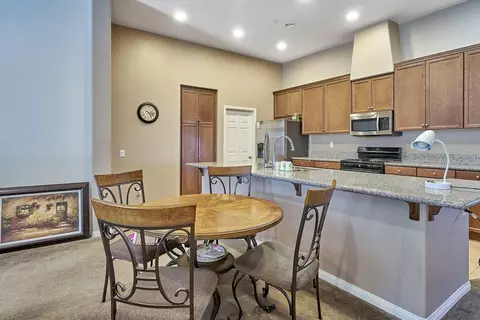 2102 E Jenner St, Lancaster, CA 93535 photo 23
