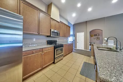 2102 E Jenner St, Lancaster, CA 93535 photo 19