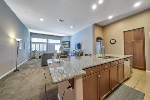 2102 E Jenner St, Lancaster, CA 93535 photo 18