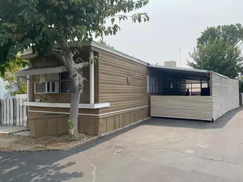 37311 47th St E #150, Palmdale, CA 93552 photo 1