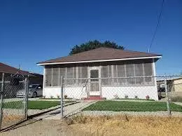 16153 I St, Mojave, CA 93501 photo 2