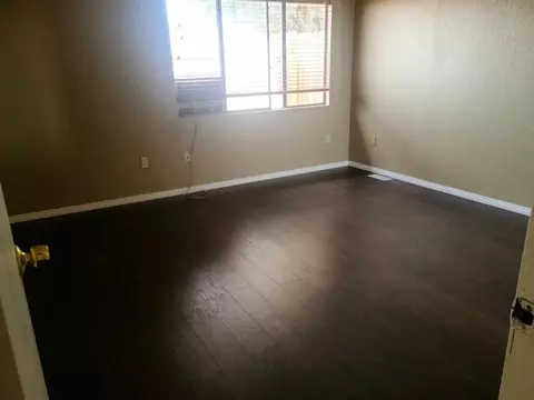 14318 Dover Dr, Mojave, CA 93501 photo 12