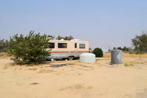 9152 Soledad Ave, Mojave, CA 93501 photo 6