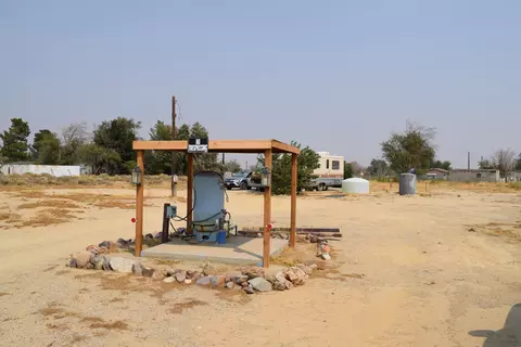 9152 Soledad Ave, Mojave, CA 93501 photo 2