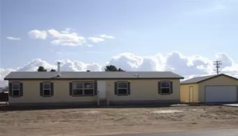 3010 E Avenue H8, Lancaster, CA 93535 photo 1