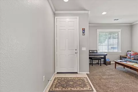 1330 Wild Olive Rd, Tehachapi, CA 93561 photo 3