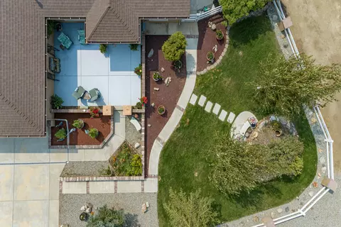28141 Braeburn Dr, Tehachapi, CA 93561 photo 58