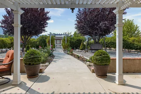 28141 Braeburn Dr, Tehachapi, CA 93561 photo 32