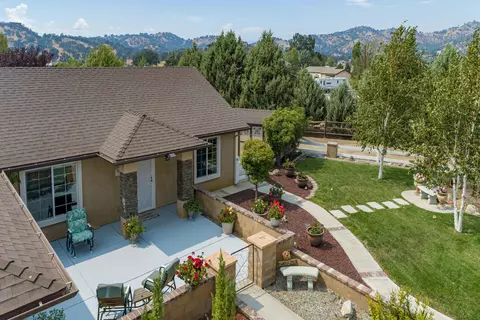 28141 Braeburn Dr, Tehachapi, CA 93561 photo 4