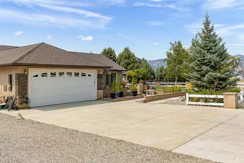 28141 Braeburn Dr, Tehachapi, CA 93561 photo 5