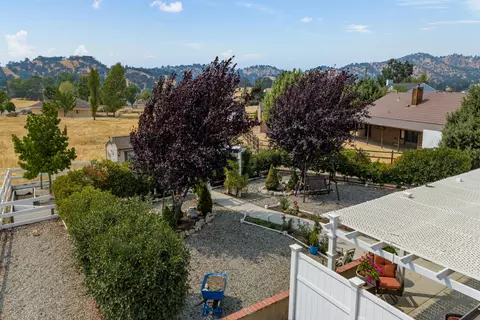 28141 Braeburn Dr, Tehachapi, CA 93561 photo 57
