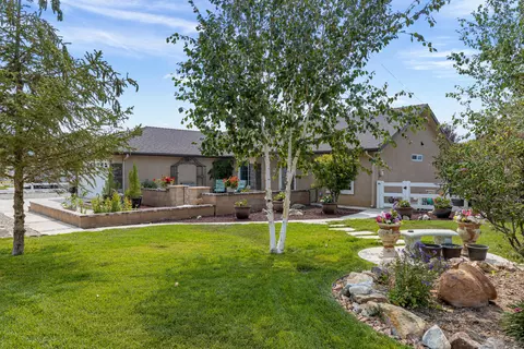 28141 Braeburn Dr, Tehachapi, CA 93561 photo 6