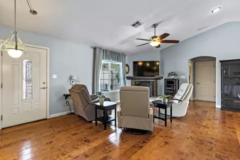 28141 Braeburn Dr, Tehachapi, CA 93561 photo 12
