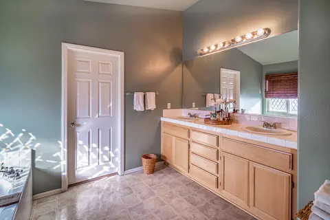43315 Hampton St, Lancaster, CA 93536 photo 23