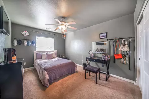 43315 Hampton St, Lancaster, CA 93536 photo 24
