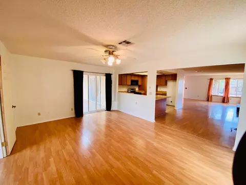 39495 161st St E, Palmdale, CA 93591 photo 8