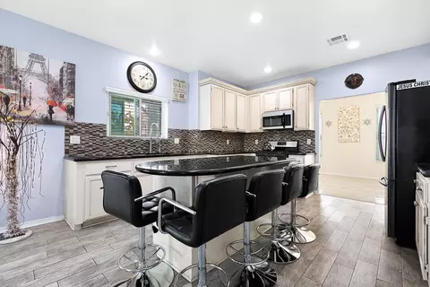2526 Avenue K2 E, Lancaster, CA 93535 photo 13