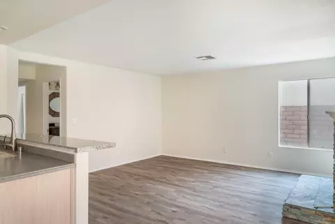 36812 35th St E, Palmdale, CA 93550 photo 7