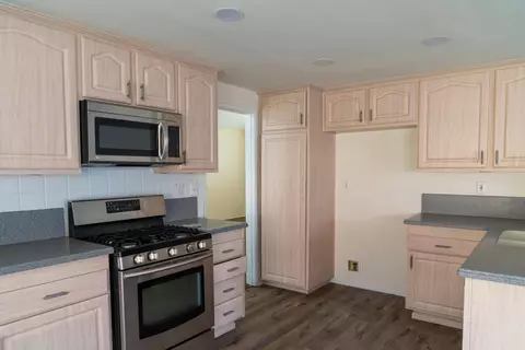36812 35th St E, Palmdale, CA 93550 photo 11