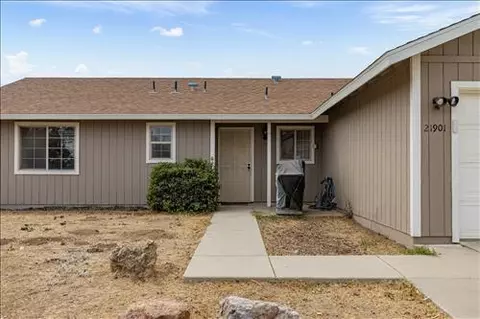 21901 Mid Way, Tehachapi, CA 93561 photo 3