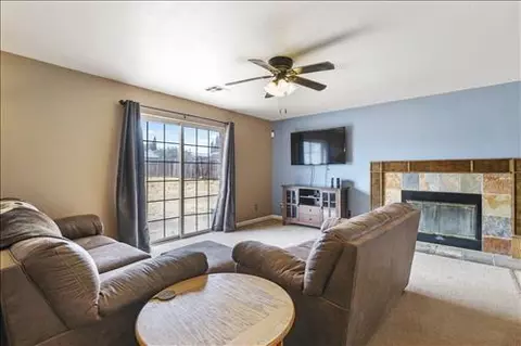 21901 Mid Way, Tehachapi, CA 93561 photo 7