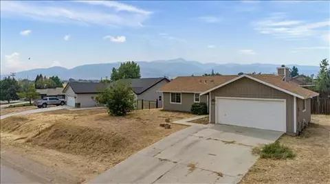 21901 Mid Way, Tehachapi, CA 93561 photo 20