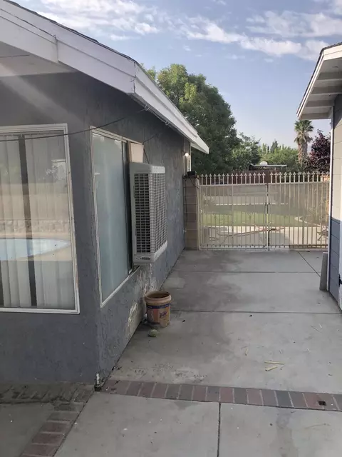 3847 Sunstream Ave, Palmdale, CA 93550 photo 34
