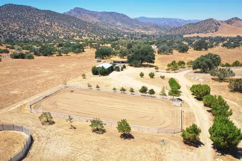 34757 Meadow View Ln, Caliente, CA 93518 photo 54