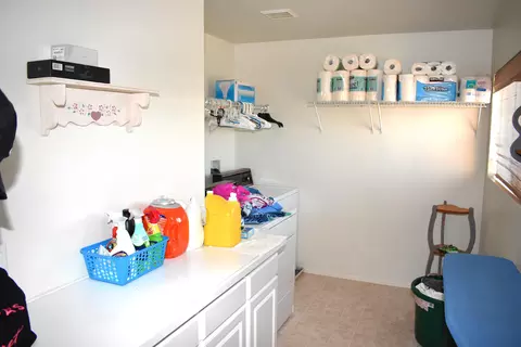 7302 Belaire Ln, Lancaster, CA 93536 photo 15